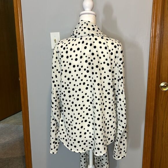 š Kindomā wrapāaround high low cardigan sizeāM - Picture 4 of 6